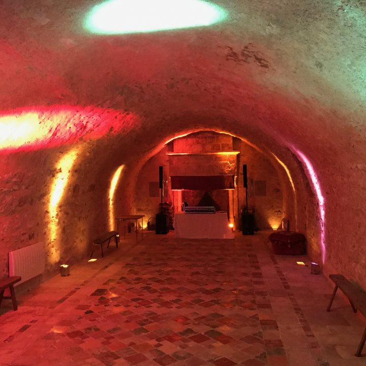 Rent your Medieval castle Paris Deluxe Drivers Selection